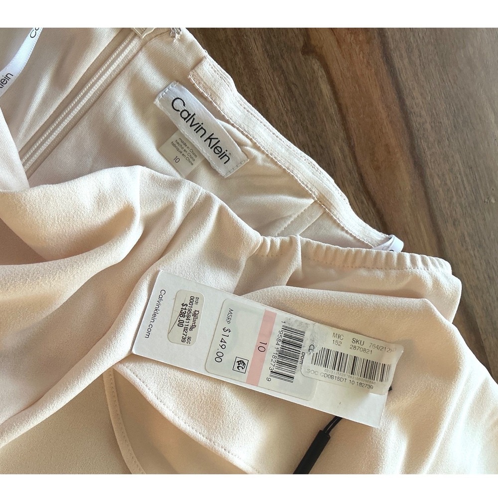Calvin Klein Womens 10 Cream Off Shoulder Sheath Dress Bell Sleeve CD0B15DT NWT - Picture 5 of 13